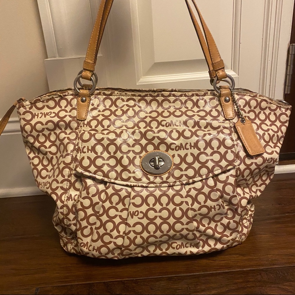 Coach Signature Tote Bag